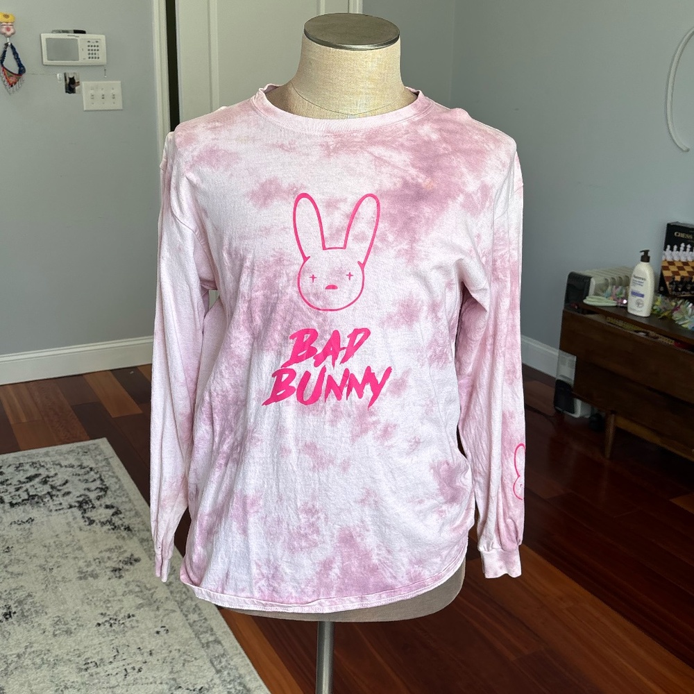 BAD BUNNY Pink Tie-Dye Long Sleeve Merch